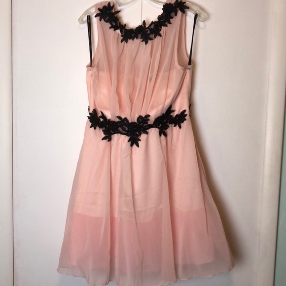 London Dress Company Amanda Sleeveless Dress NWT - Picture 3 of 8